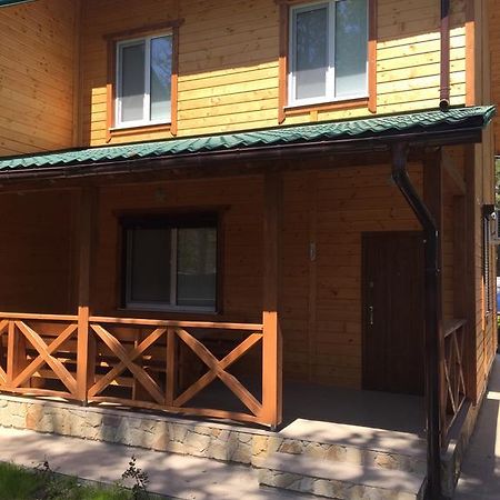 קובלבו Cottage In Sosnovom Boru מראה חיצוני תמונה